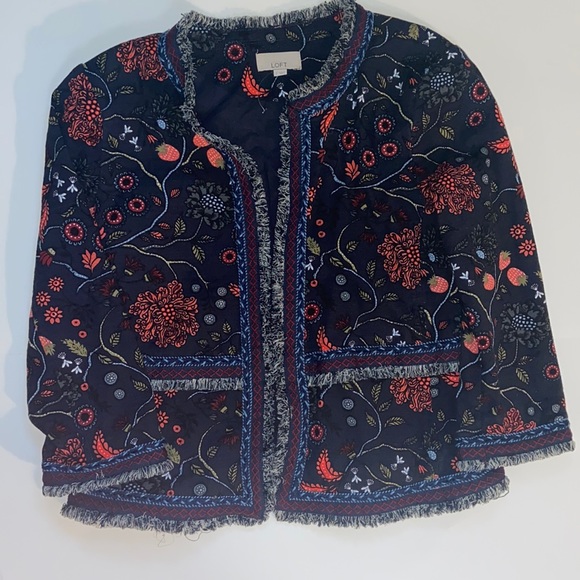 Loft Floral Jacket - Picture 6 of 7